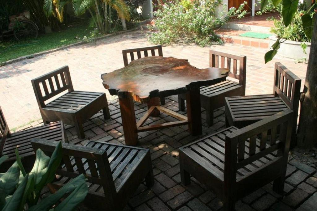 Lao Lu Lodge Λουάνγκ Πραμπάνγκ Εξωτερικό φωτογραφία
