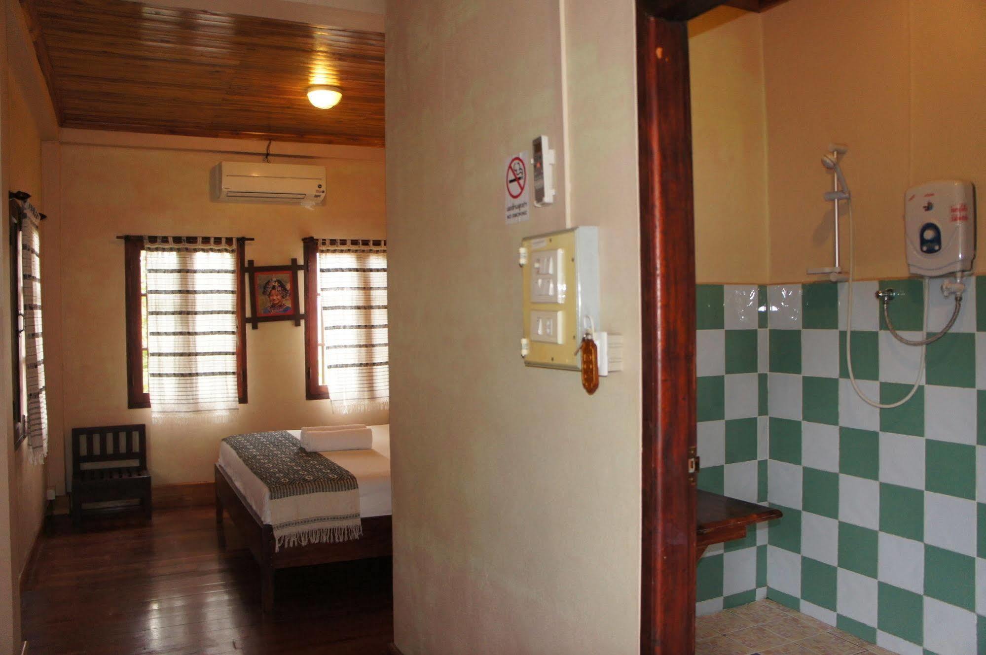 Lao Lu Lodge Λουάνγκ Πραμπάνγκ Εξωτερικό φωτογραφία